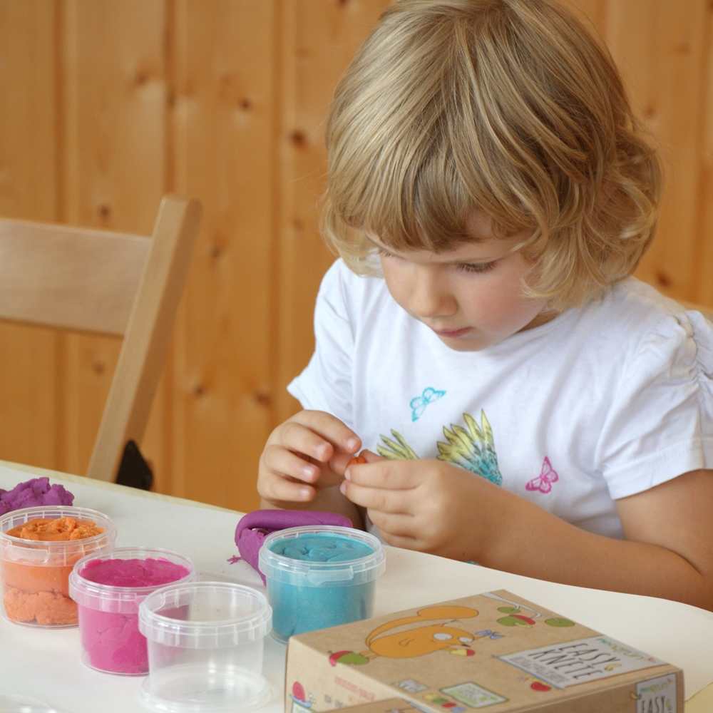 neogrün Easy-Knete Yuki im 4er Set