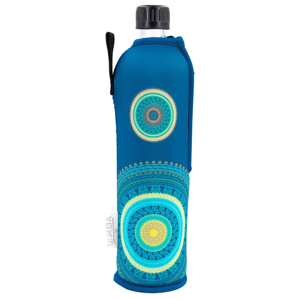Dora's Glasflasche mit Neoprenbezug "Mandala" (500ml)